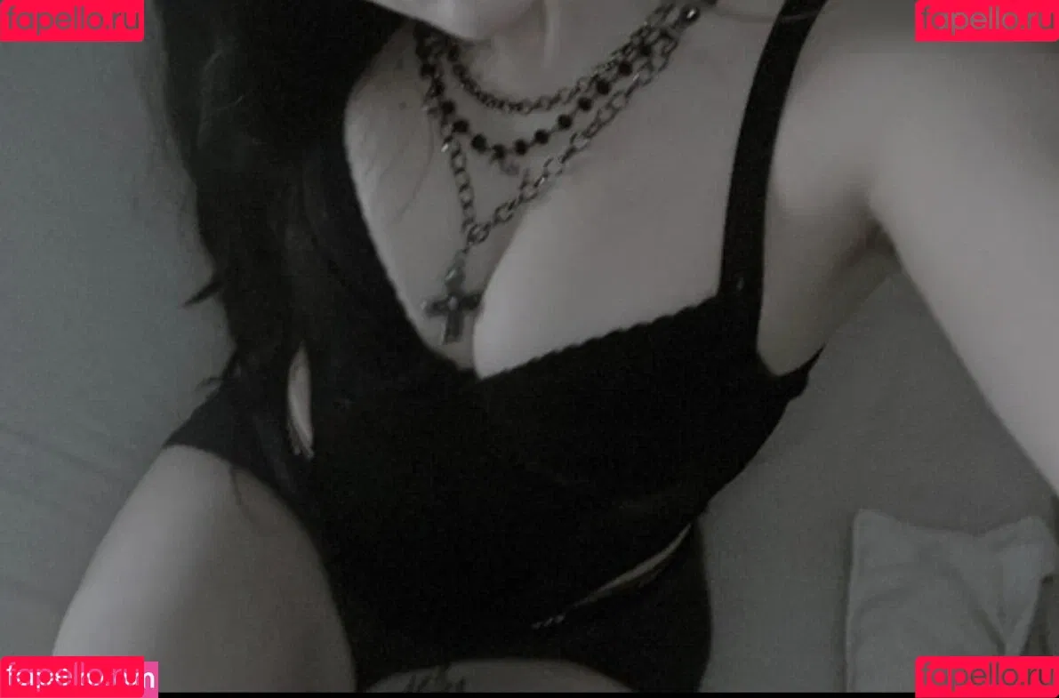 Laurinchhhe / sweetlaurasaenz Onlyfans Photo Gallery 