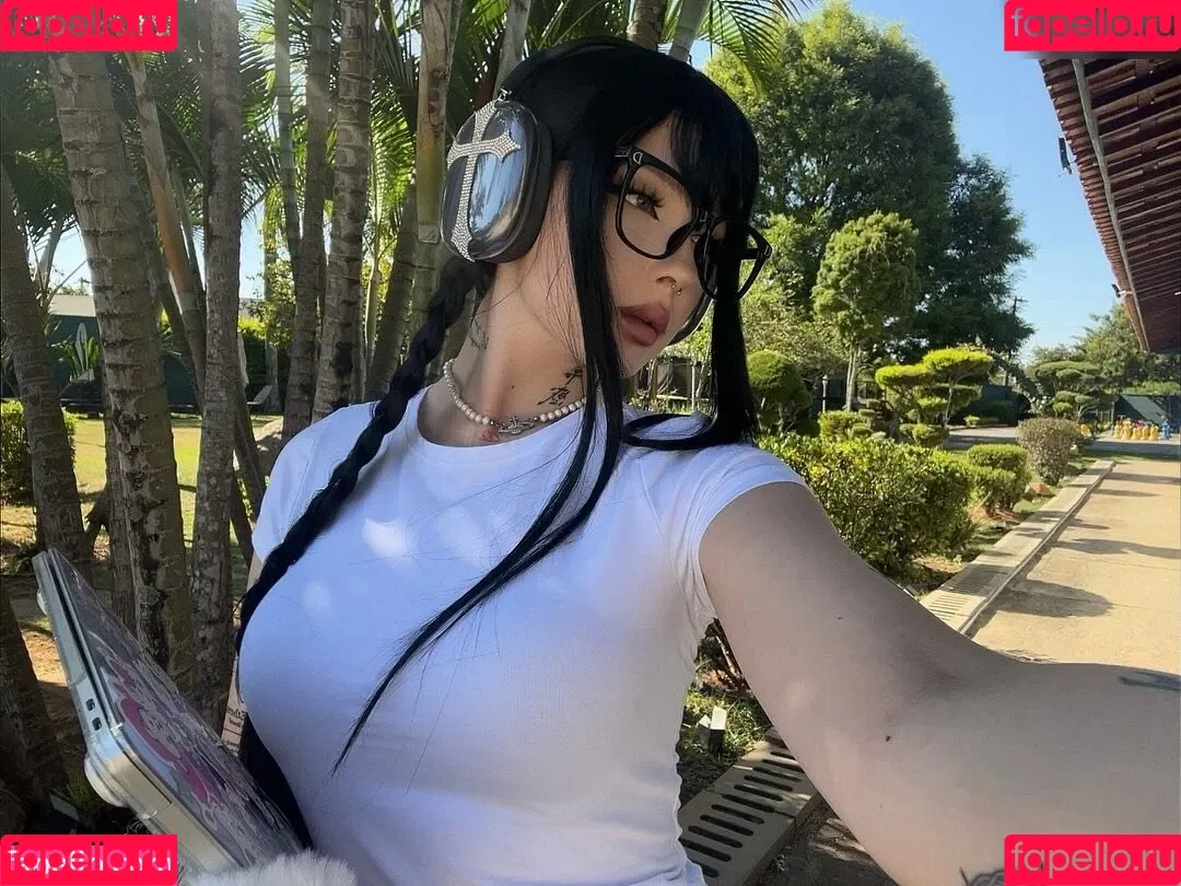 Laurinchhhe / sweetlaurasaenz Onlyfans Photo Gallery 