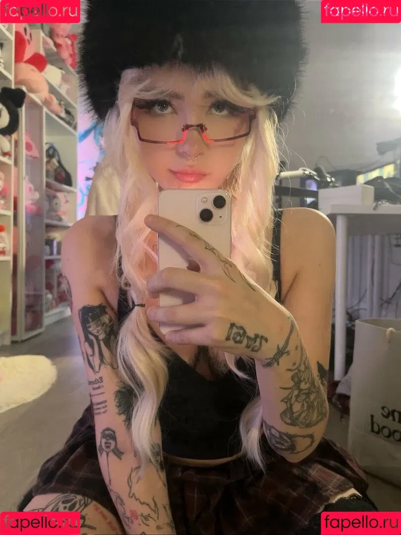 Laurinchhhe / sweetlaurasaenz Onlyfans Photo Gallery 