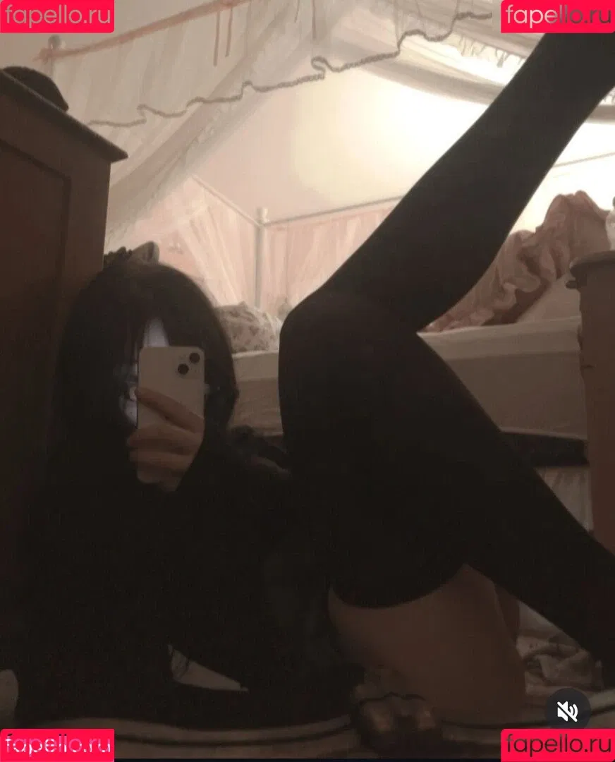 Laurinchhhe / sweetlaurasaenz Onlyfans Photo Gallery 