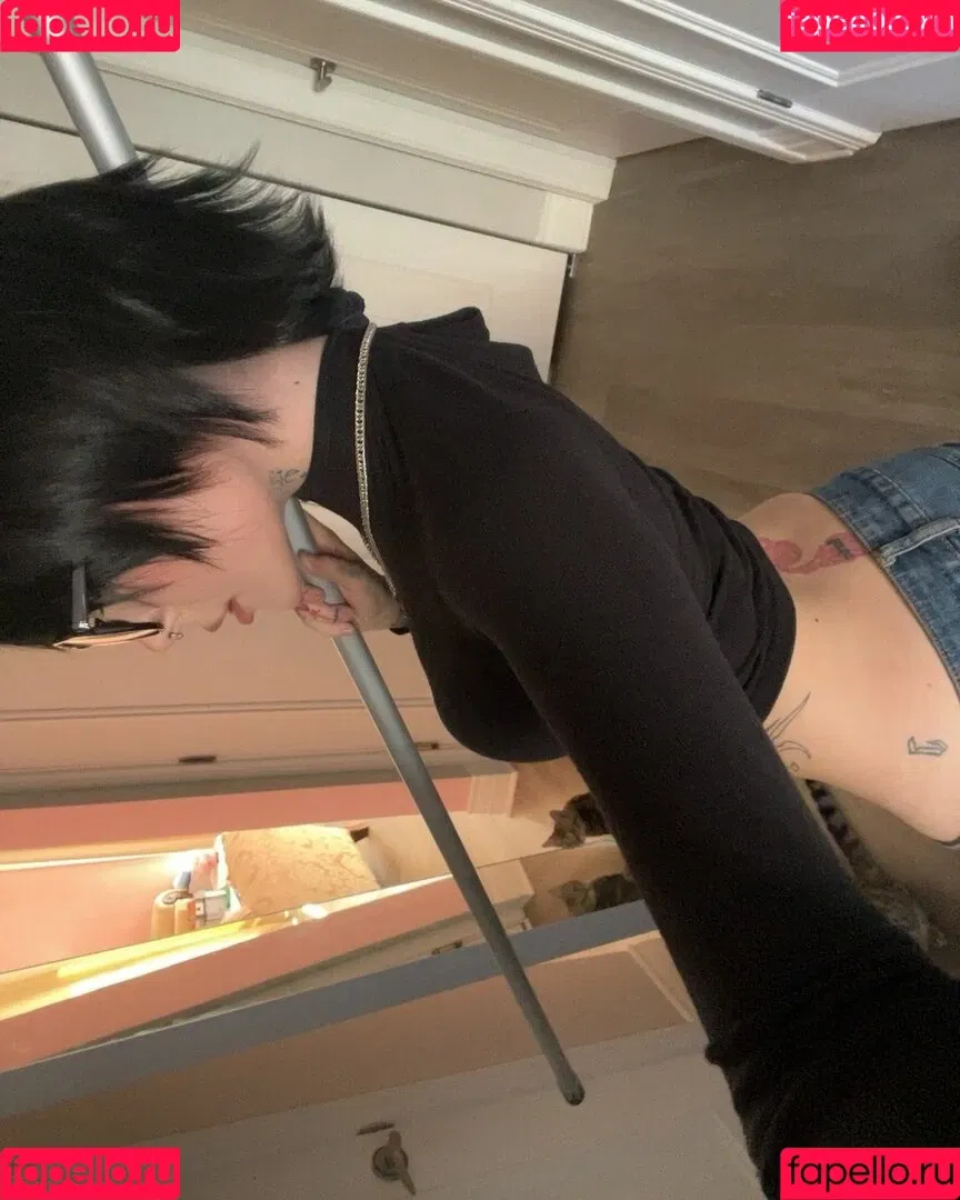 Laurinchhhe / sweetlaurasaenz Onlyfans Photo Gallery 