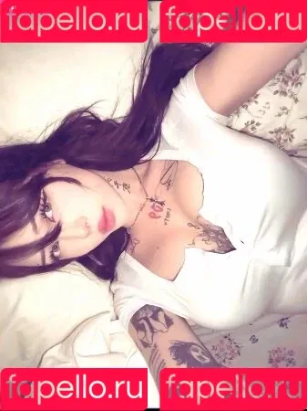 Laurinchhhe / sweetlaurasaenz Onlyfans Photo Gallery 