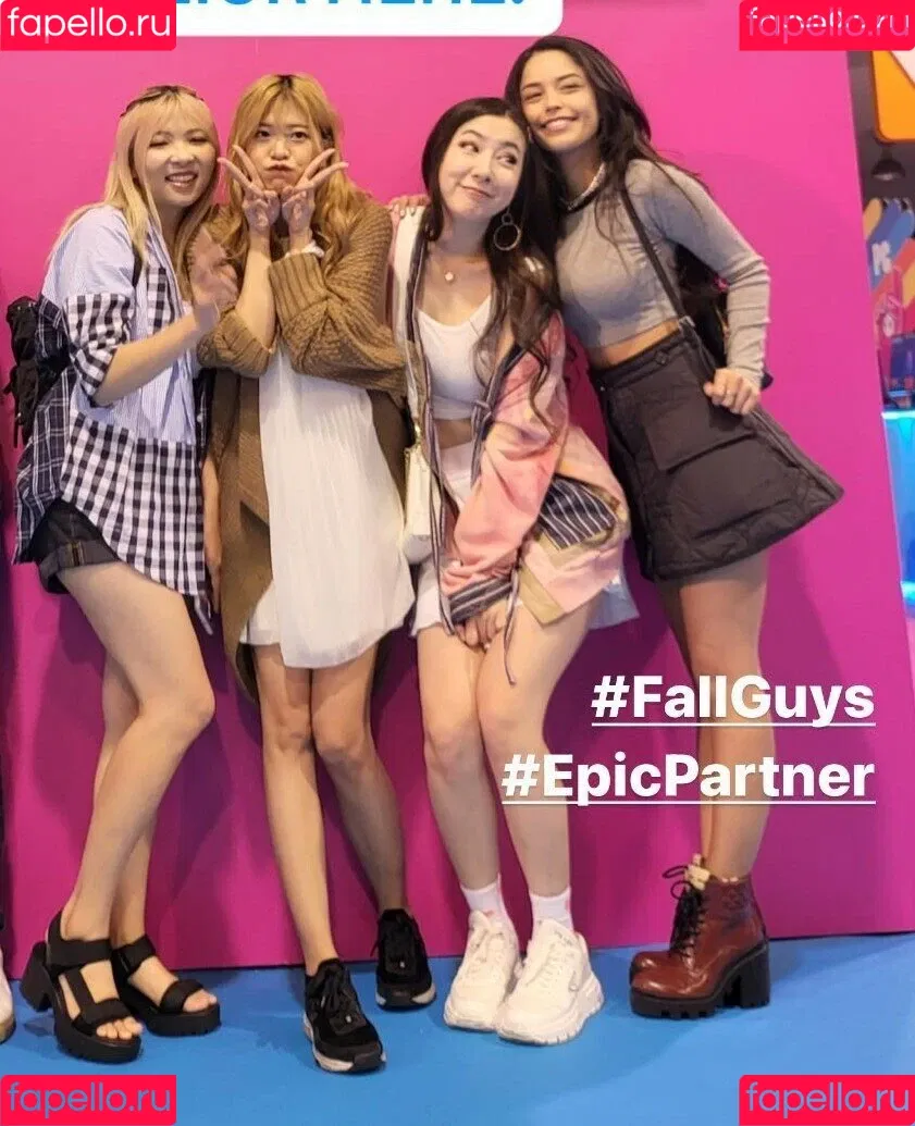 Kkatamina / Miyoung Onlyfans Photo Gallery 