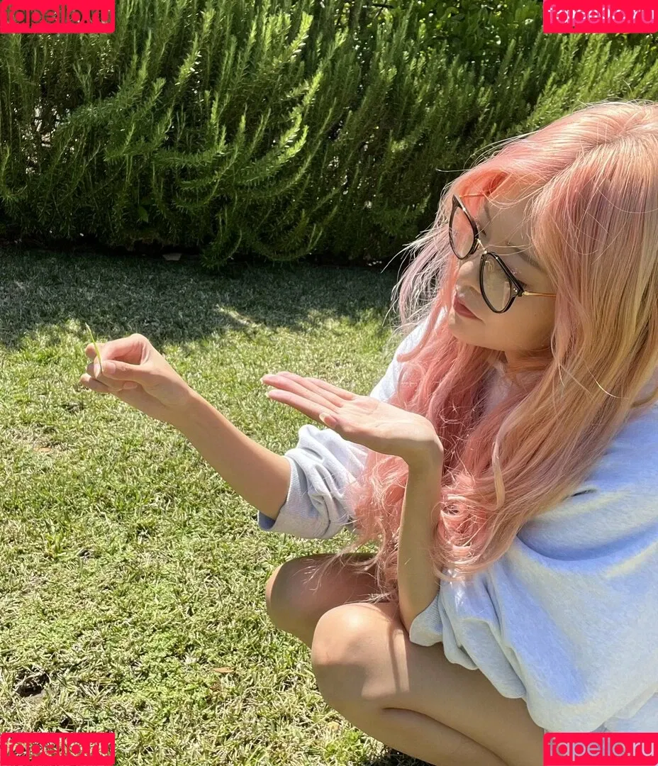 Kkatamina / Miyoung Onlyfans Photo Gallery 