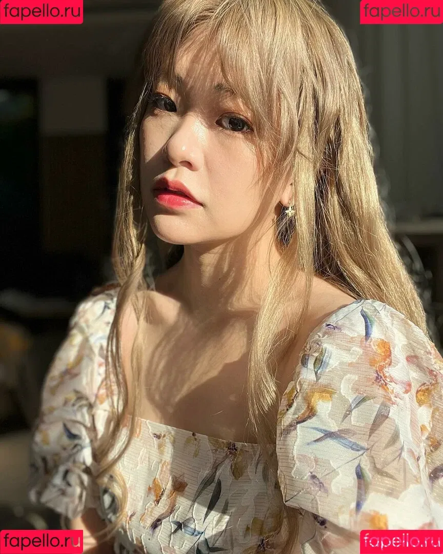 Kkatamina / Miyoung Onlyfans Photo Gallery 