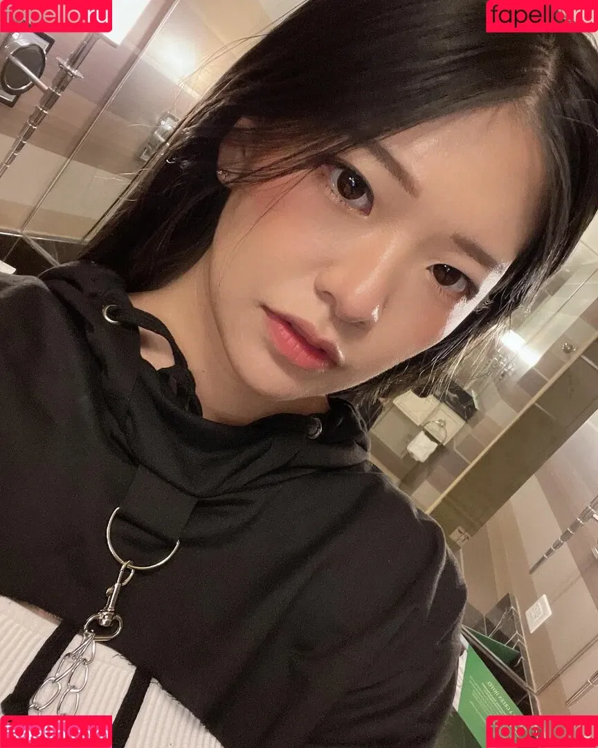 Kkatamina / Miyoung Onlyfans Photo Gallery 