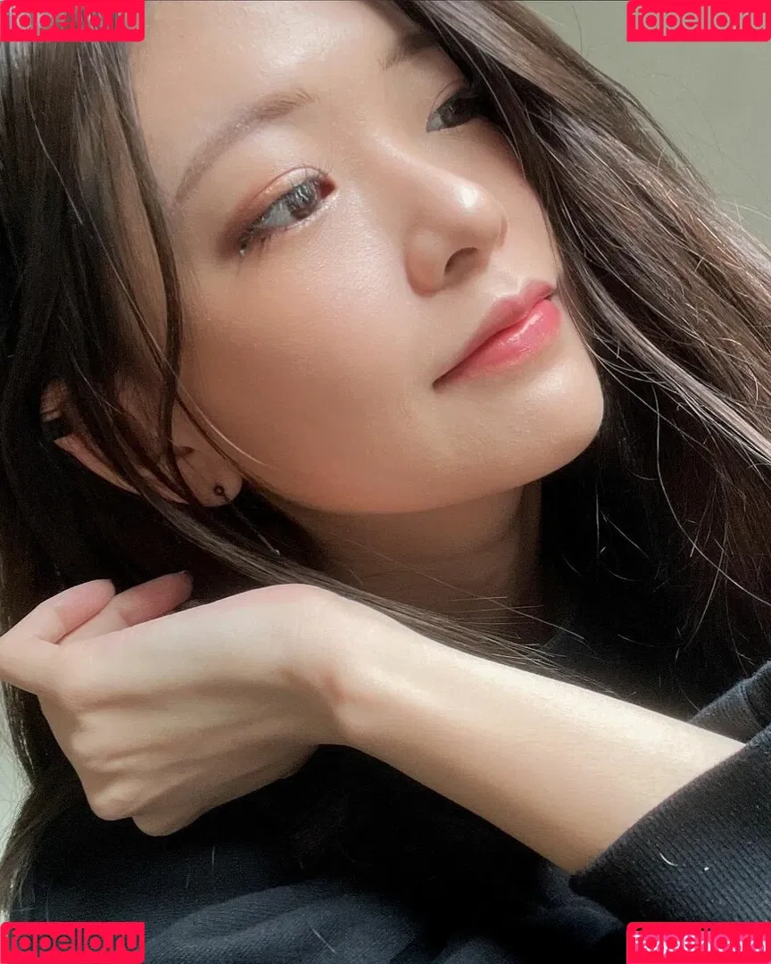 Kkatamina / Miyoung Onlyfans Photo Gallery 