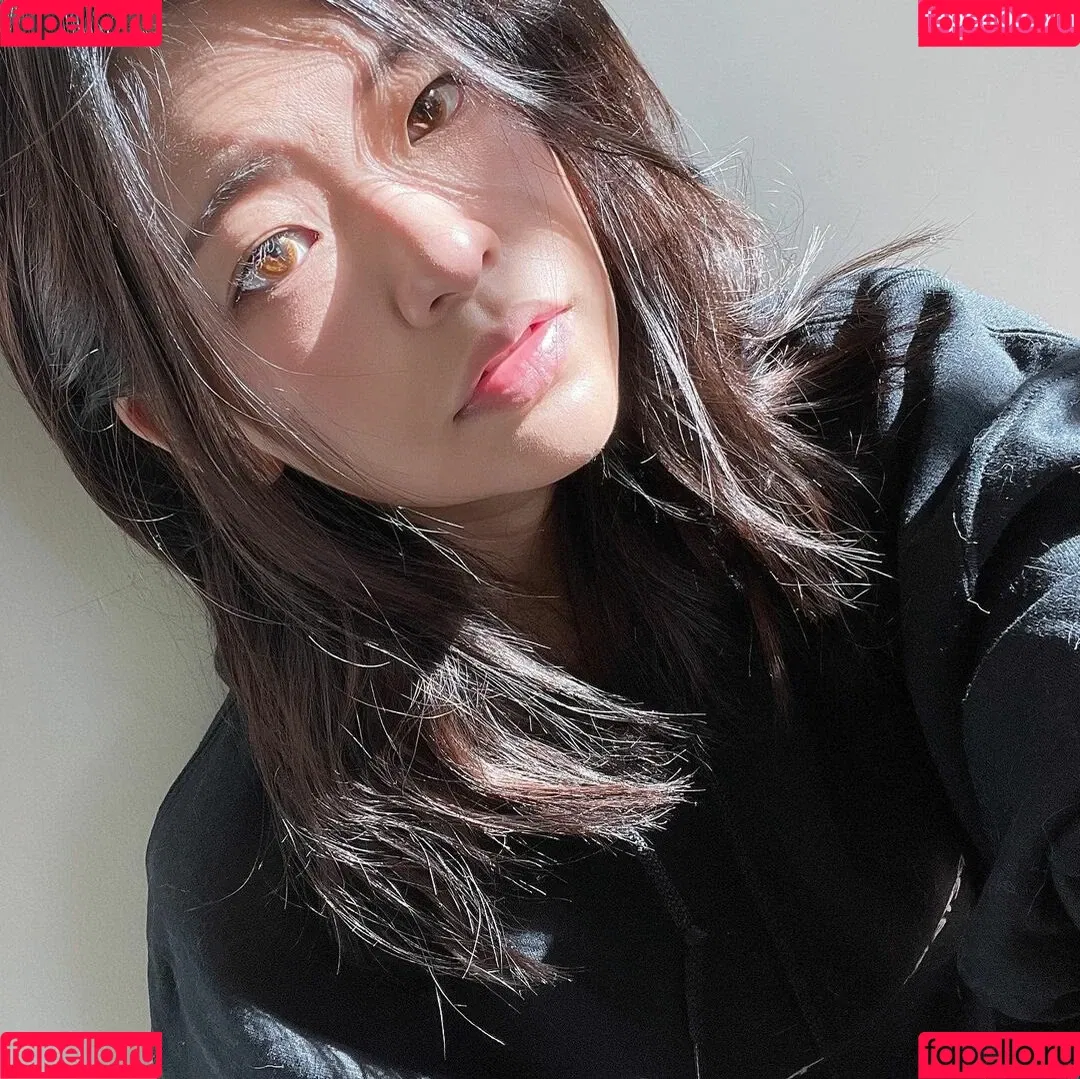 Kkatamina / Miyoung Onlyfans Photo Gallery 