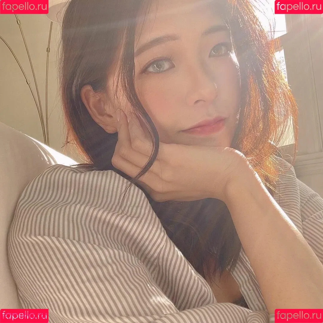 Kkatamina / Miyoung Onlyfans Photo Gallery 