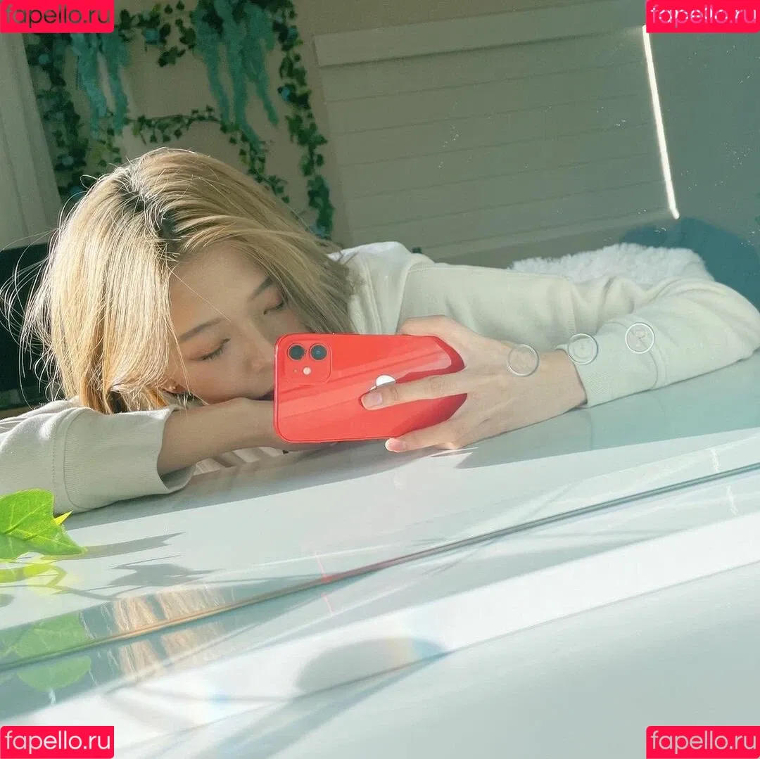 Kkatamina / Miyoung Onlyfans Photo Gallery 