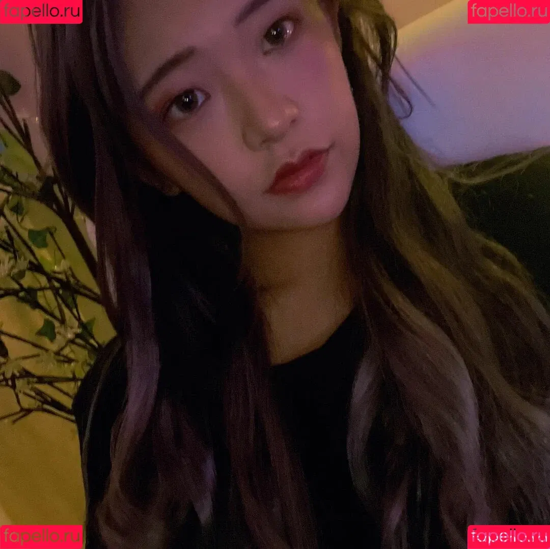 Kkatamina / Miyoung Onlyfans Photo Gallery 