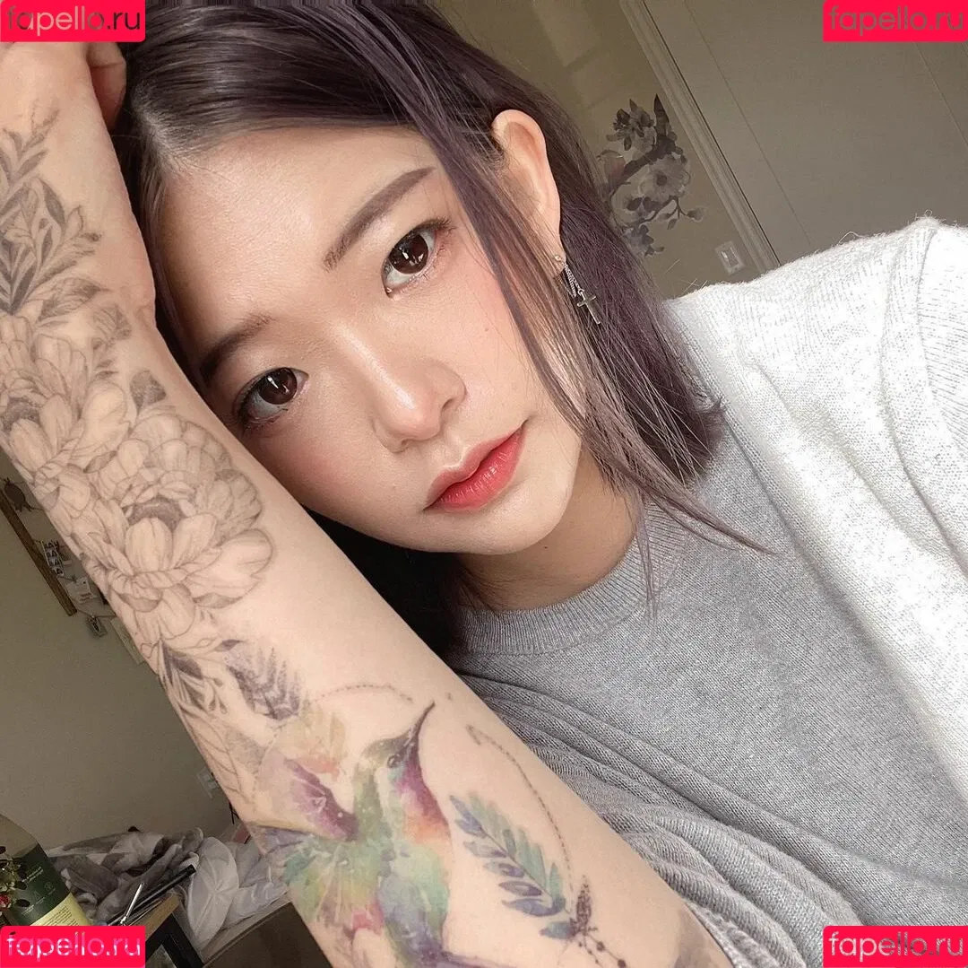 Kkatamina / Miyoung Onlyfans Photo Gallery 