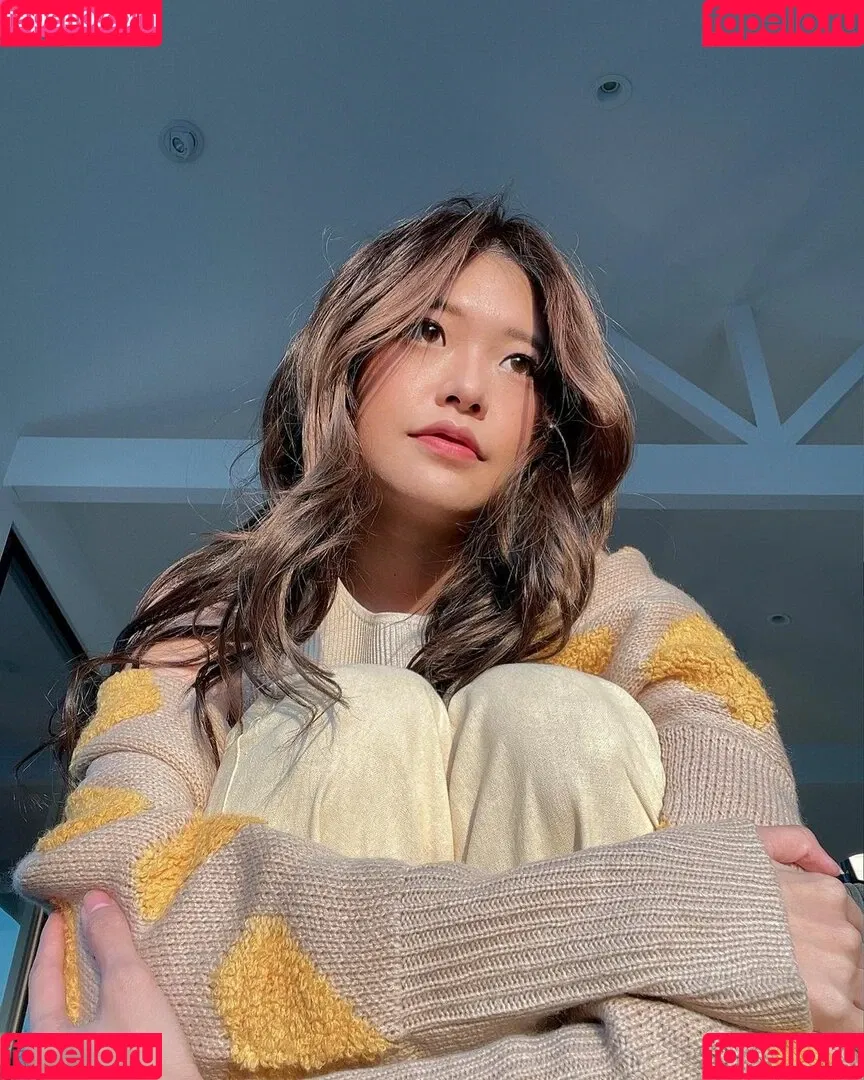 Kkatamina / Miyoung Onlyfans Photo Gallery 