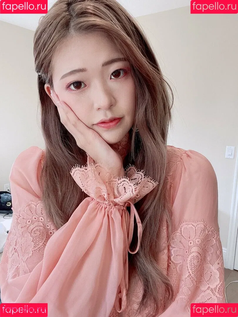 Kkatamina / Miyoung Onlyfans Photo Gallery 