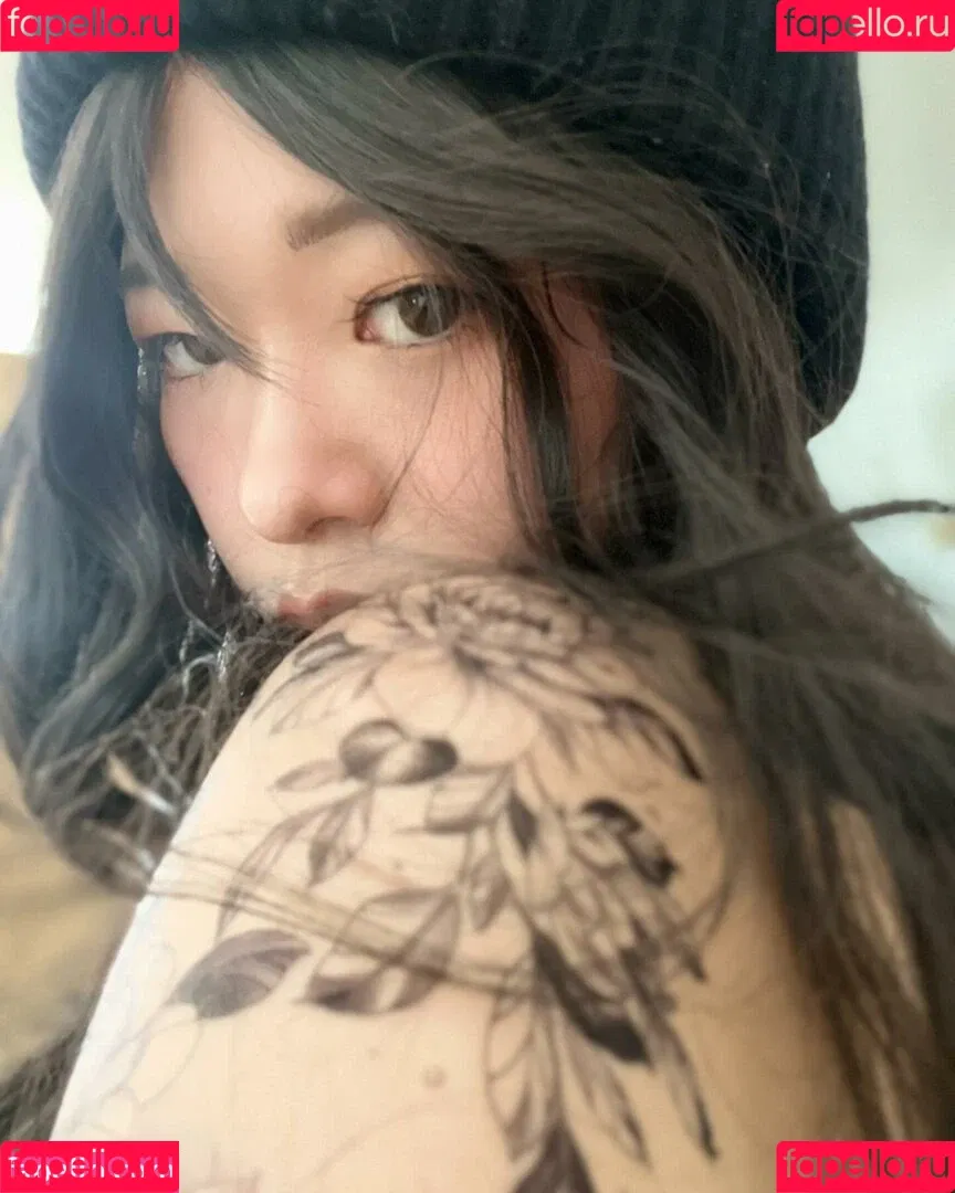 Kkatamina / Miyoung Onlyfans Photo Gallery 