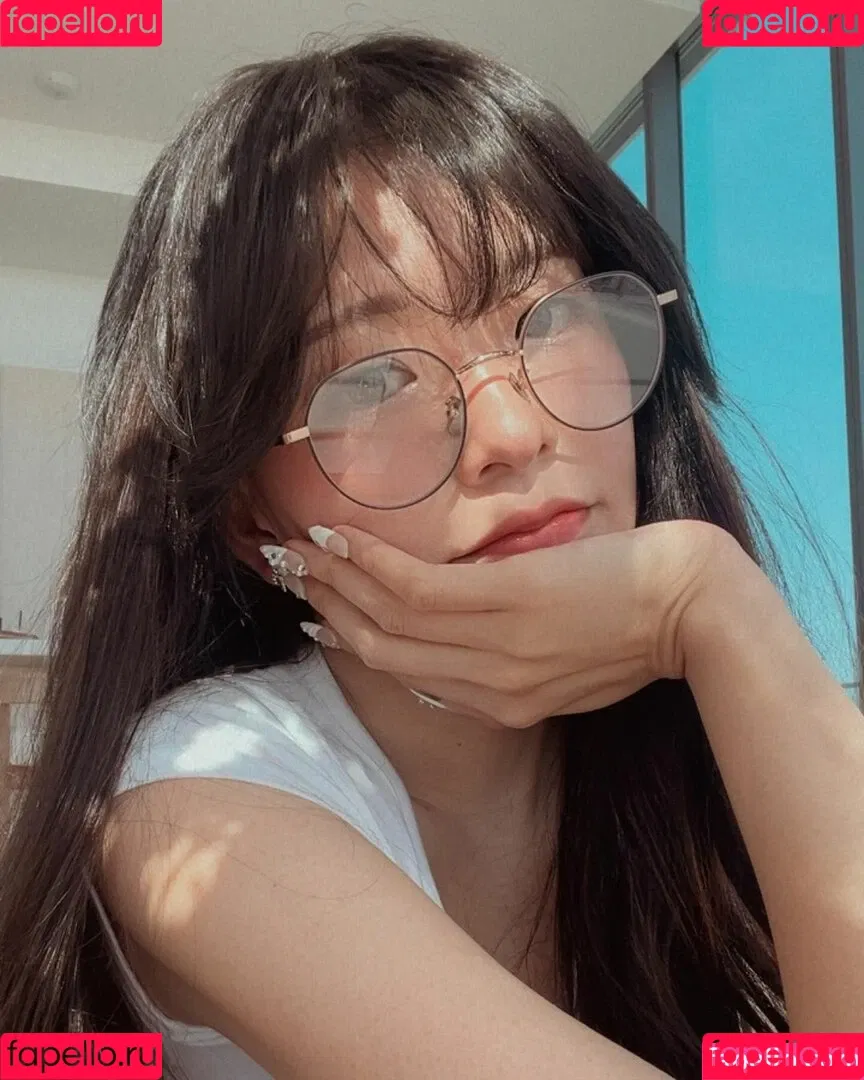 Kkatamina / Miyoung Onlyfans Photo Gallery 