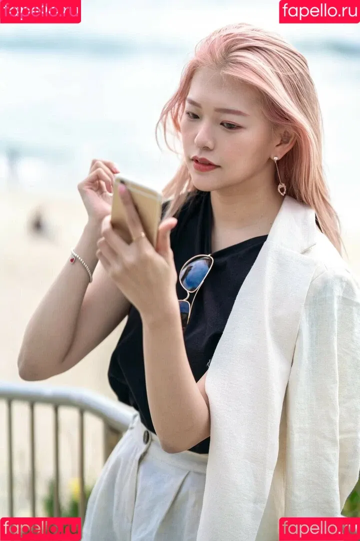 Kkatamina / Miyoung Onlyfans Photo Gallery 