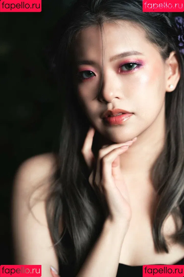 Kkatamina / Miyoung Onlyfans Photo Gallery 