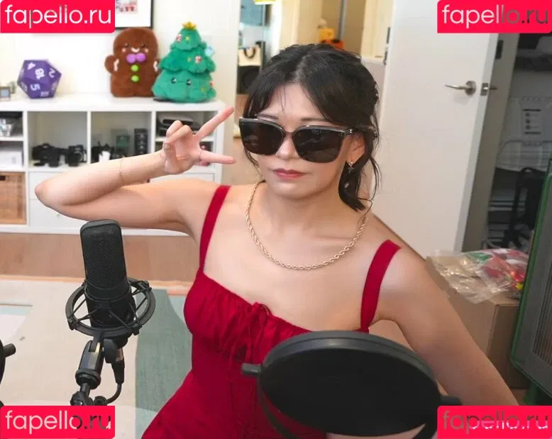 Kkatamina / Miyoung Onlyfans Photo Gallery 