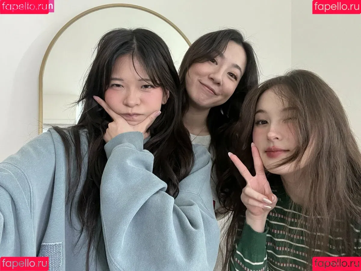 Kkatamina / Miyoung Onlyfans Photo Gallery 
