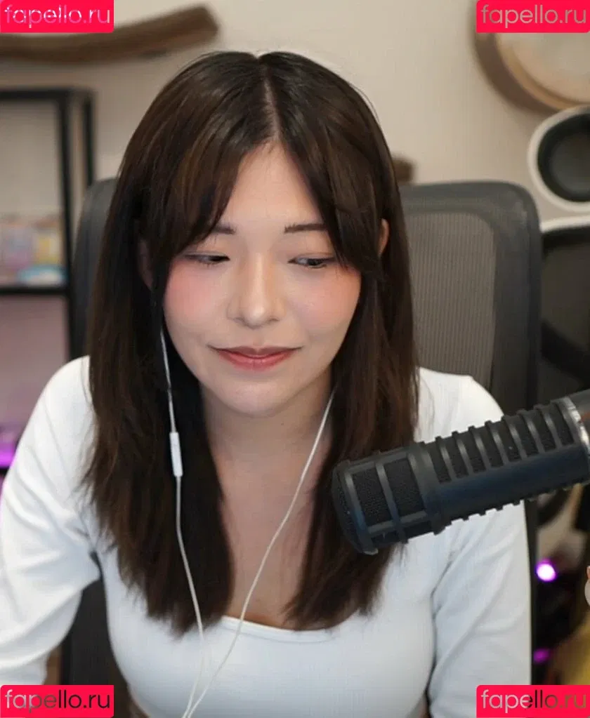 Kkatamina / Miyoung Onlyfans Photo Gallery 