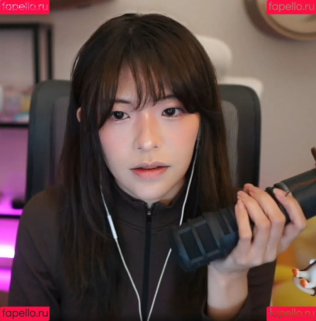 Kkatamina / Miyoung Onlyfans Photo Gallery 