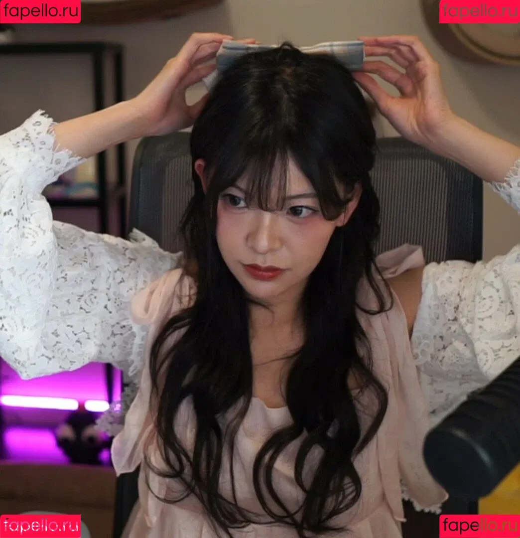 Kkatamina / Miyoung Onlyfans Photo Gallery 