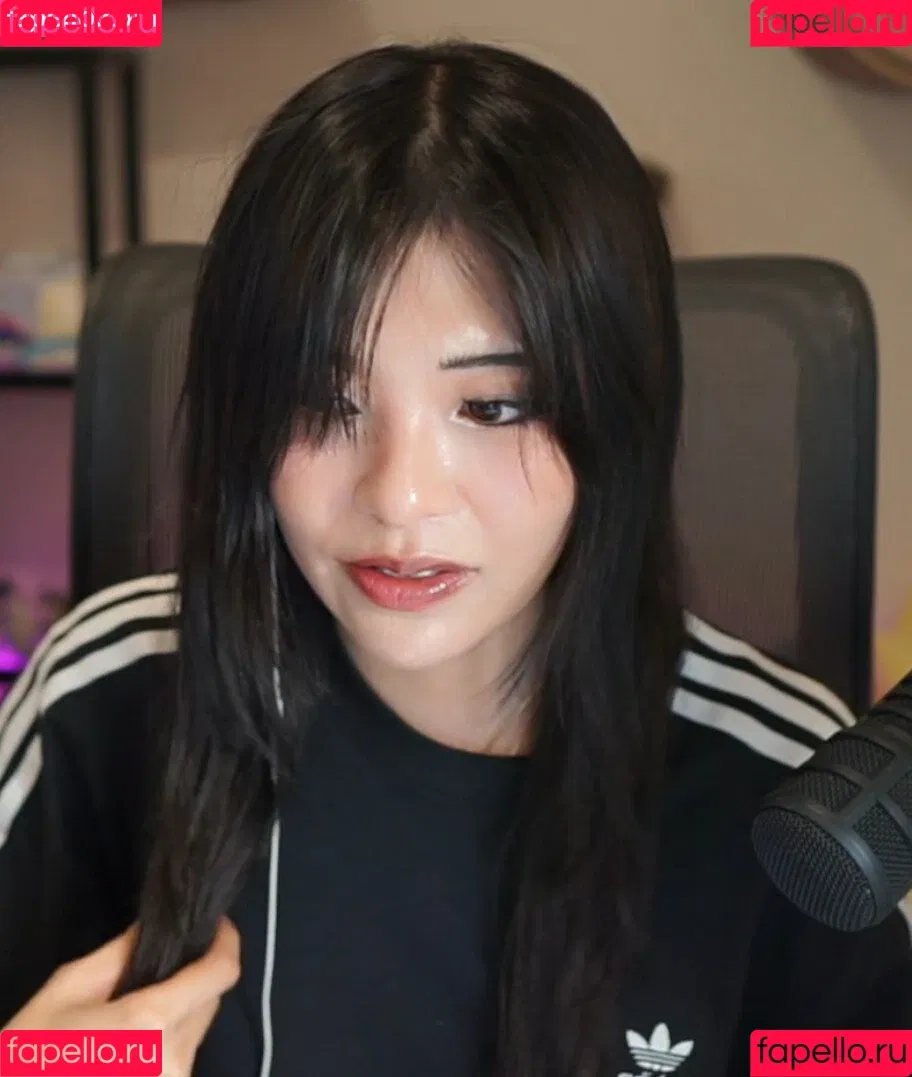 Kkatamina / Miyoung Onlyfans Photo Gallery 