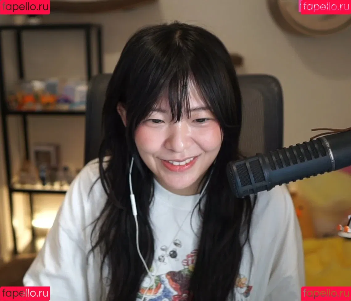 Kkatamina / Miyoung Onlyfans Photo Gallery 