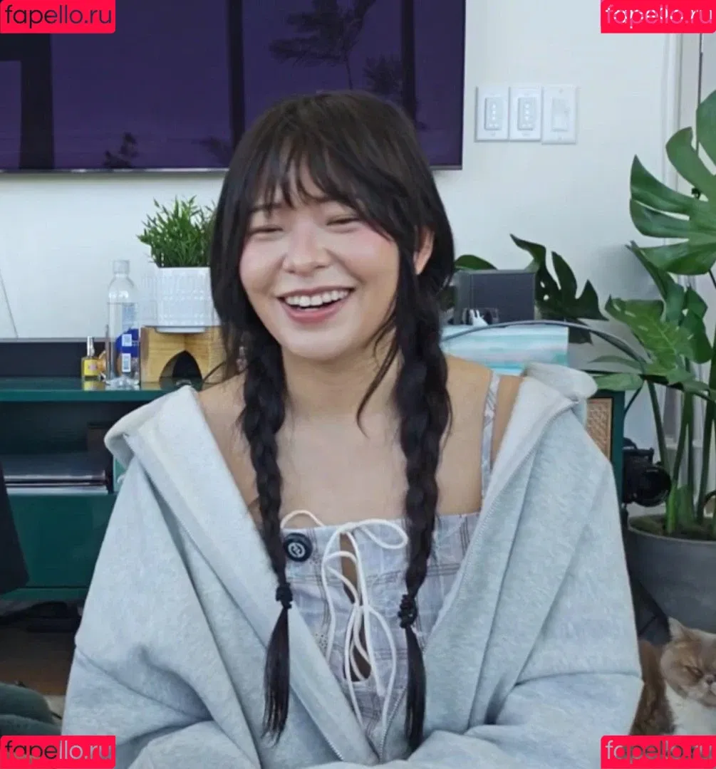 Kkatamina / Miyoung Onlyfans Photo Gallery 