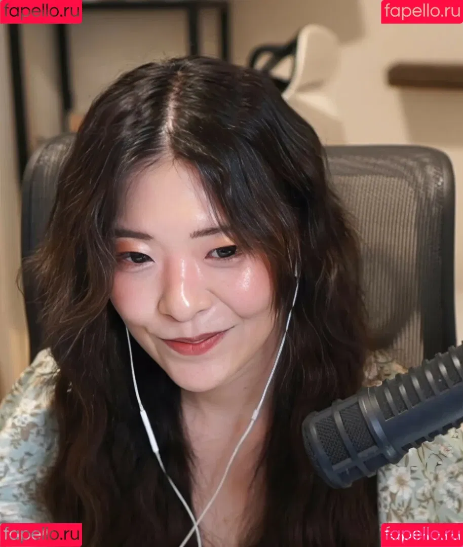 Kkatamina / Miyoung Onlyfans Photo Gallery 