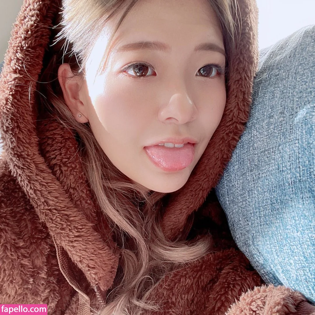 Kkatamina / Miyoung Onlyfans Photo Gallery 