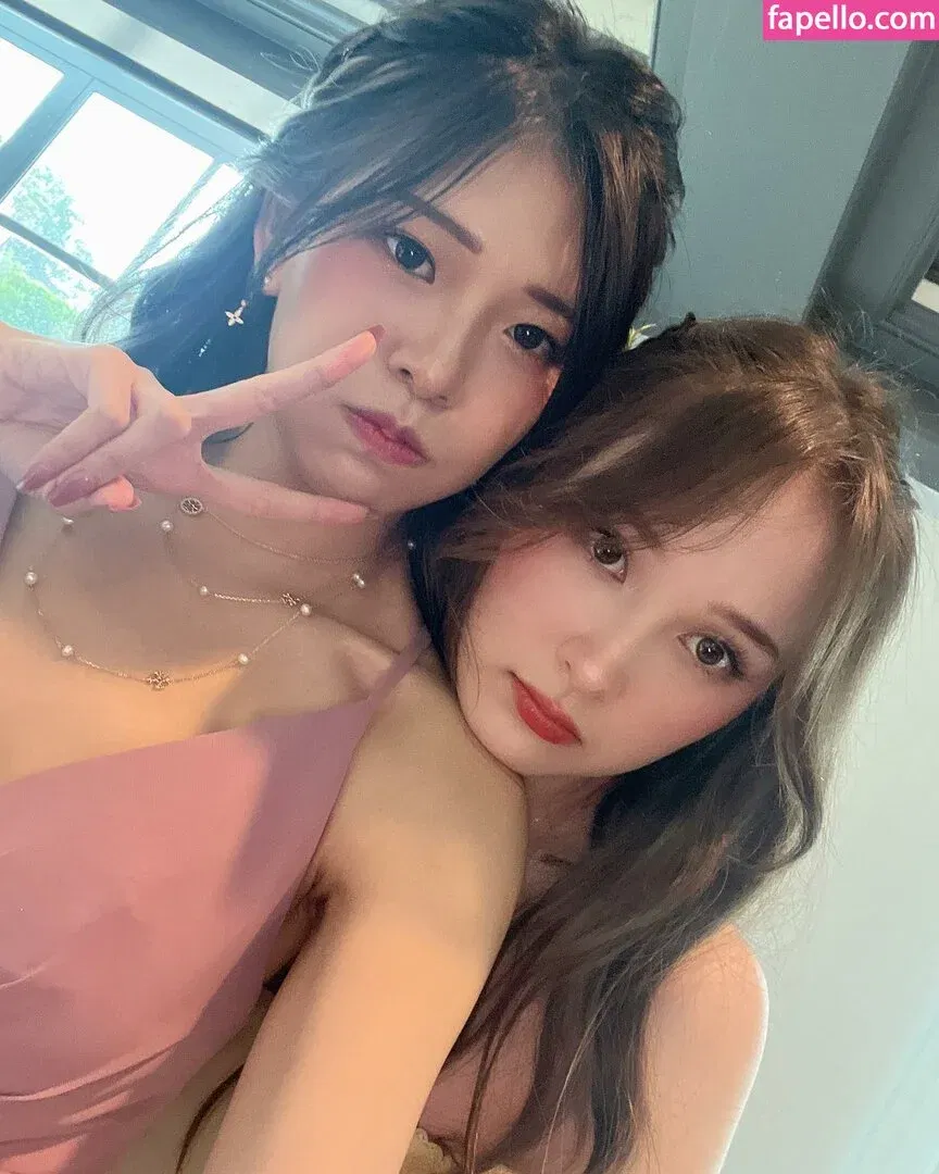 Kkatamina / Miyoung Onlyfans Photo Gallery 