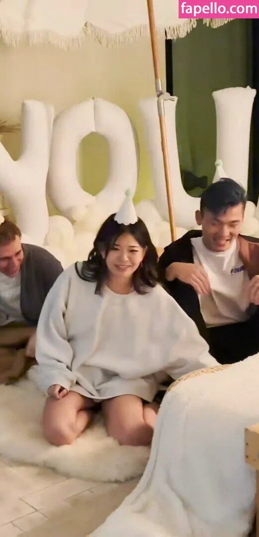 Kkatamina / Miyoung Onlyfans Photo Gallery 