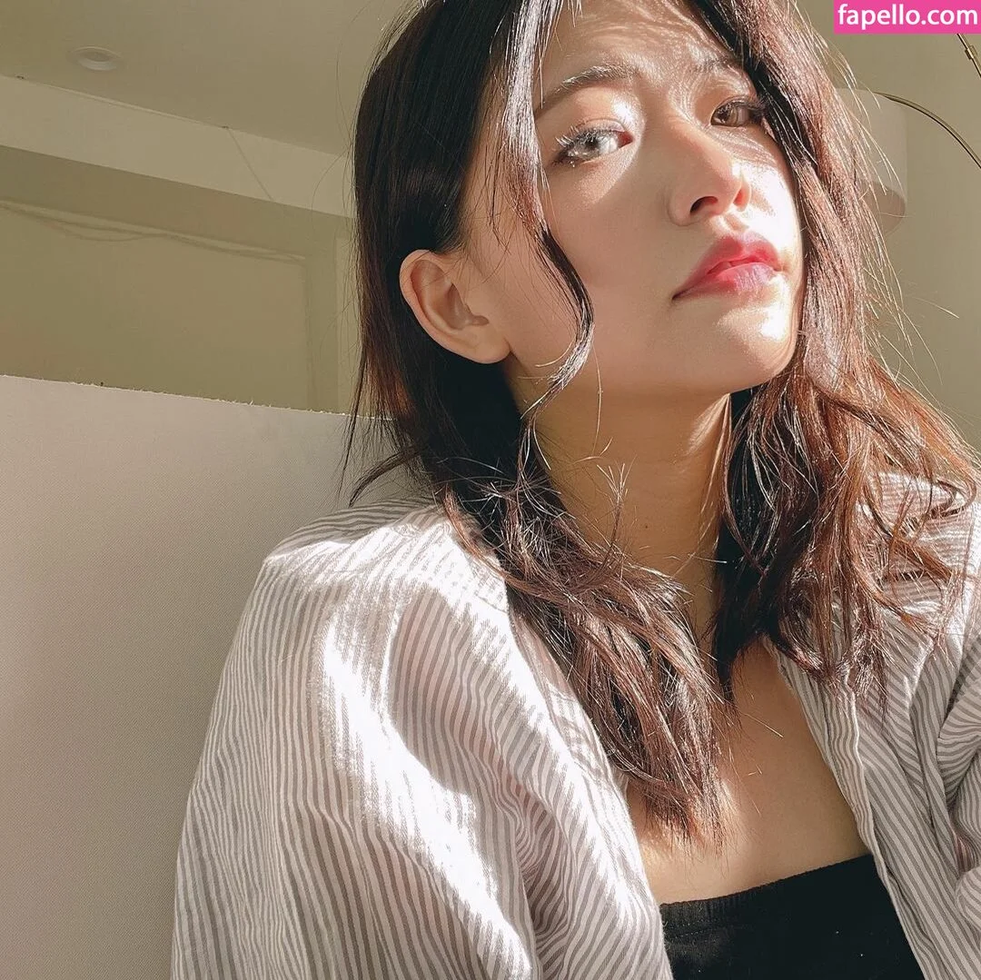 Kkatamina / Miyoung Onlyfans Photo Gallery 