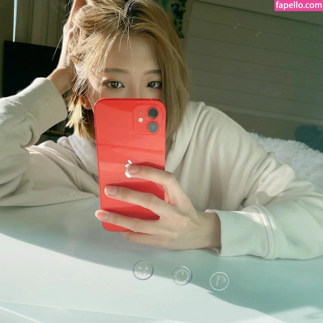 Kkatamina / Miyoung Onlyfans Photo Gallery 