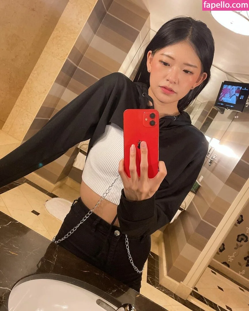 Kkatamina / Miyoung Onlyfans Photo Gallery 