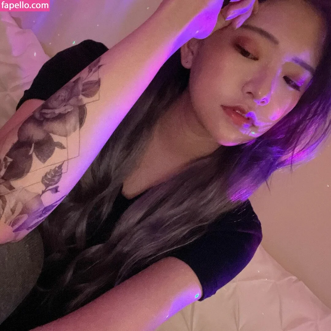 Kkatamina / Miyoung Onlyfans Photo Gallery 