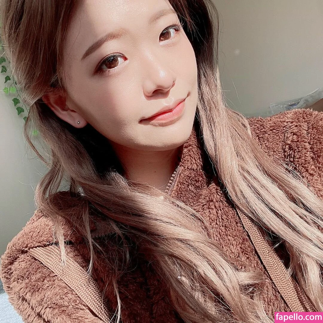 Kkatamina / Miyoung Onlyfans Photo Gallery 