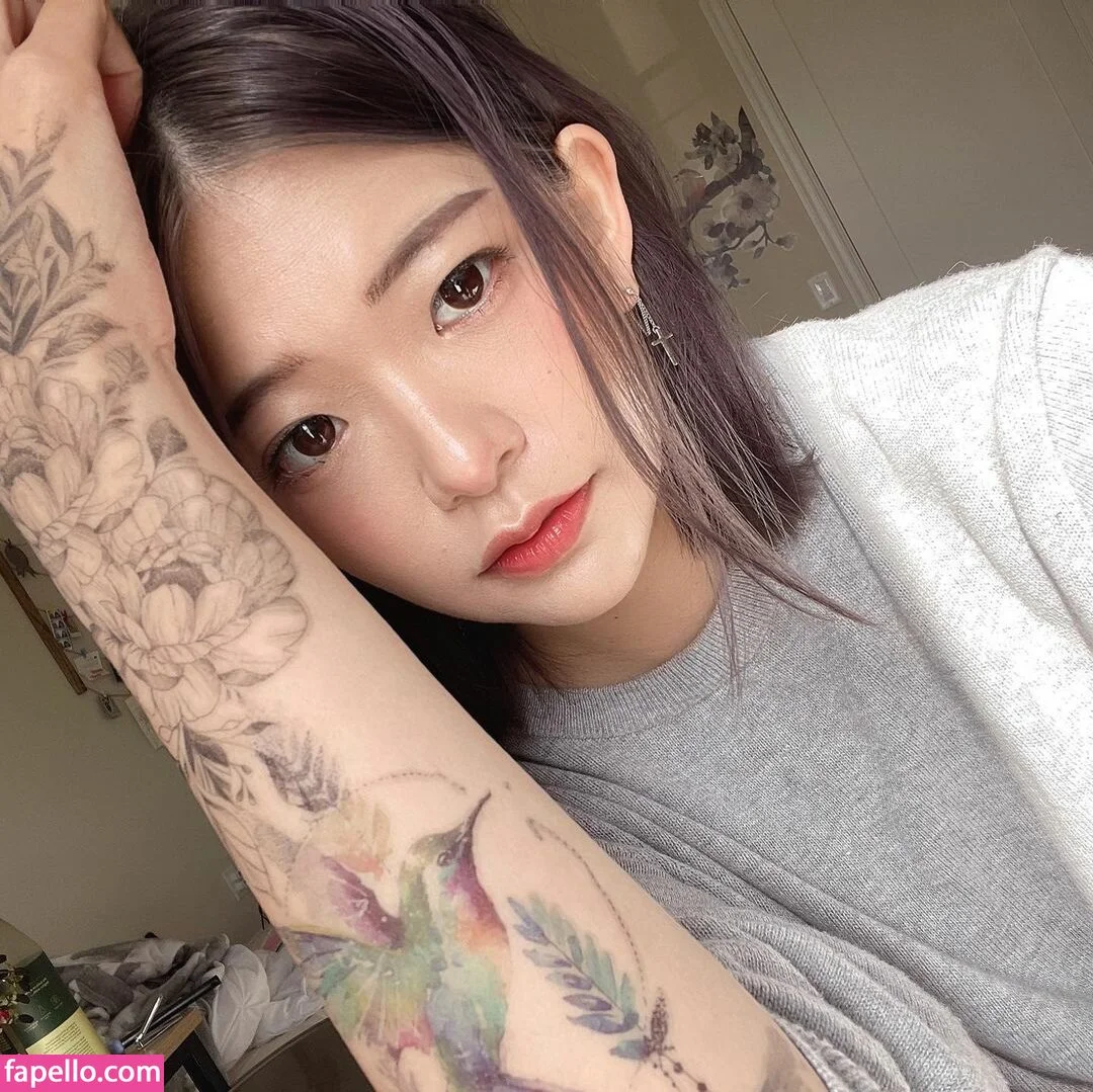 Kkatamina / Miyoung Onlyfans Photo Gallery 