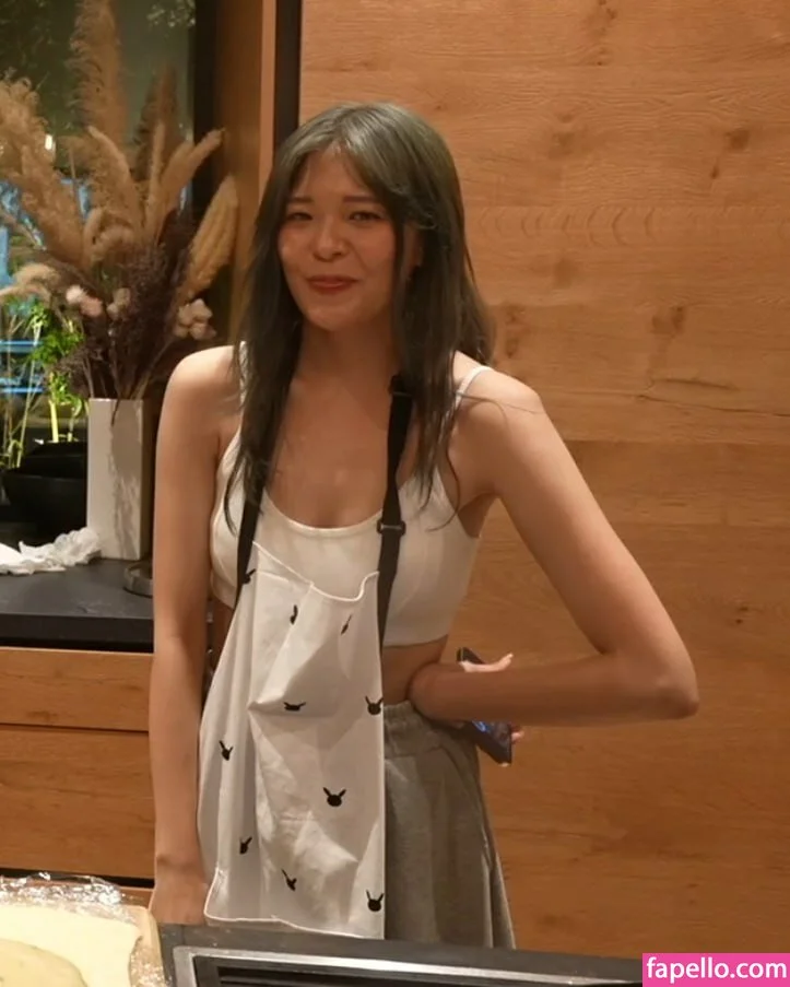 Kkatamina / Miyoung Onlyfans Photo Gallery 