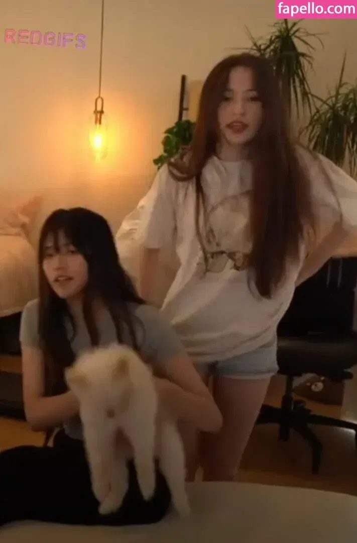 Kkatamina / Miyoung Onlyfans Photo Gallery 