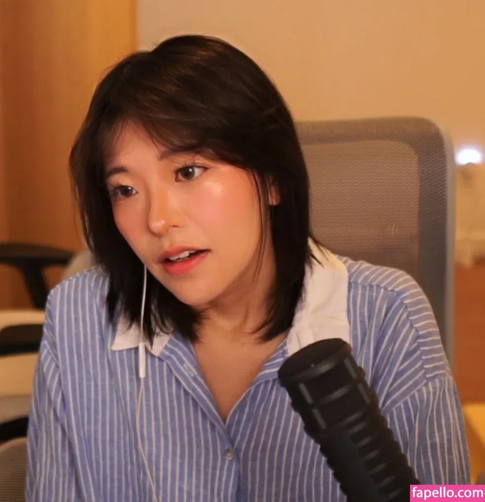 Kkatamina / Miyoung Onlyfans Photo Gallery 