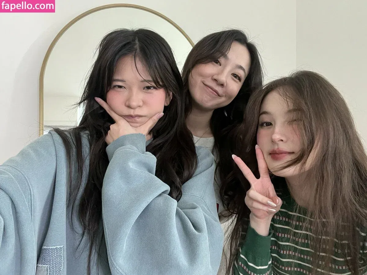 Kkatamina / Miyoung Onlyfans Photo Gallery 