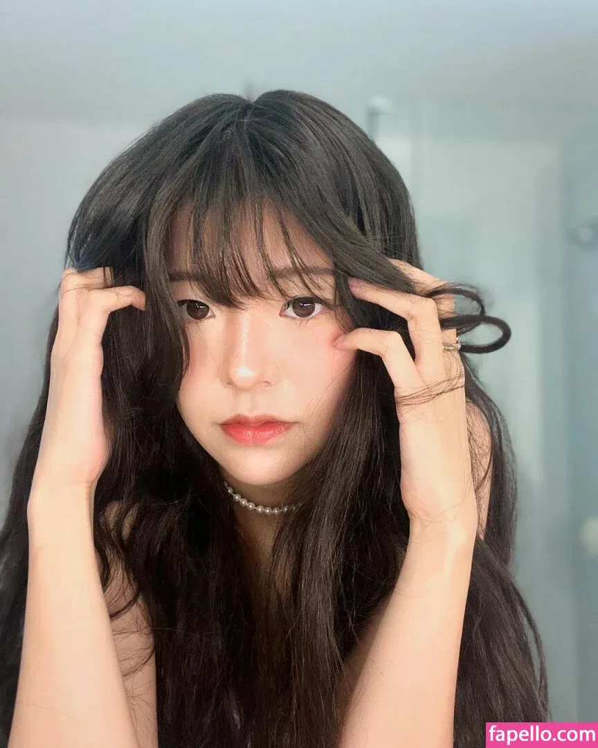 Kkatamina / Miyoung Onlyfans Photo Gallery 