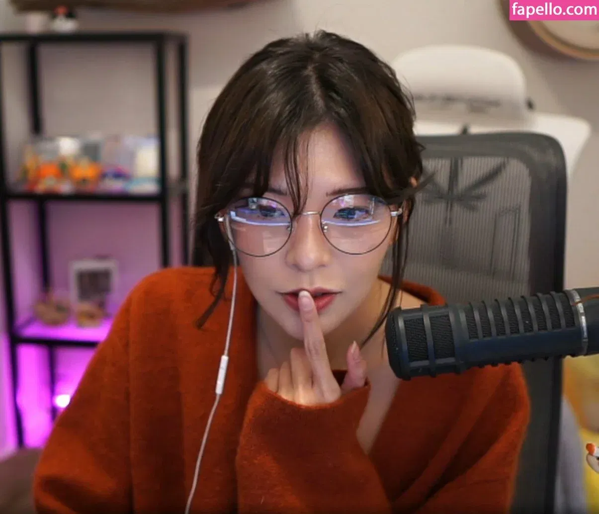 Kkatamina / Miyoung Onlyfans Photo Gallery 