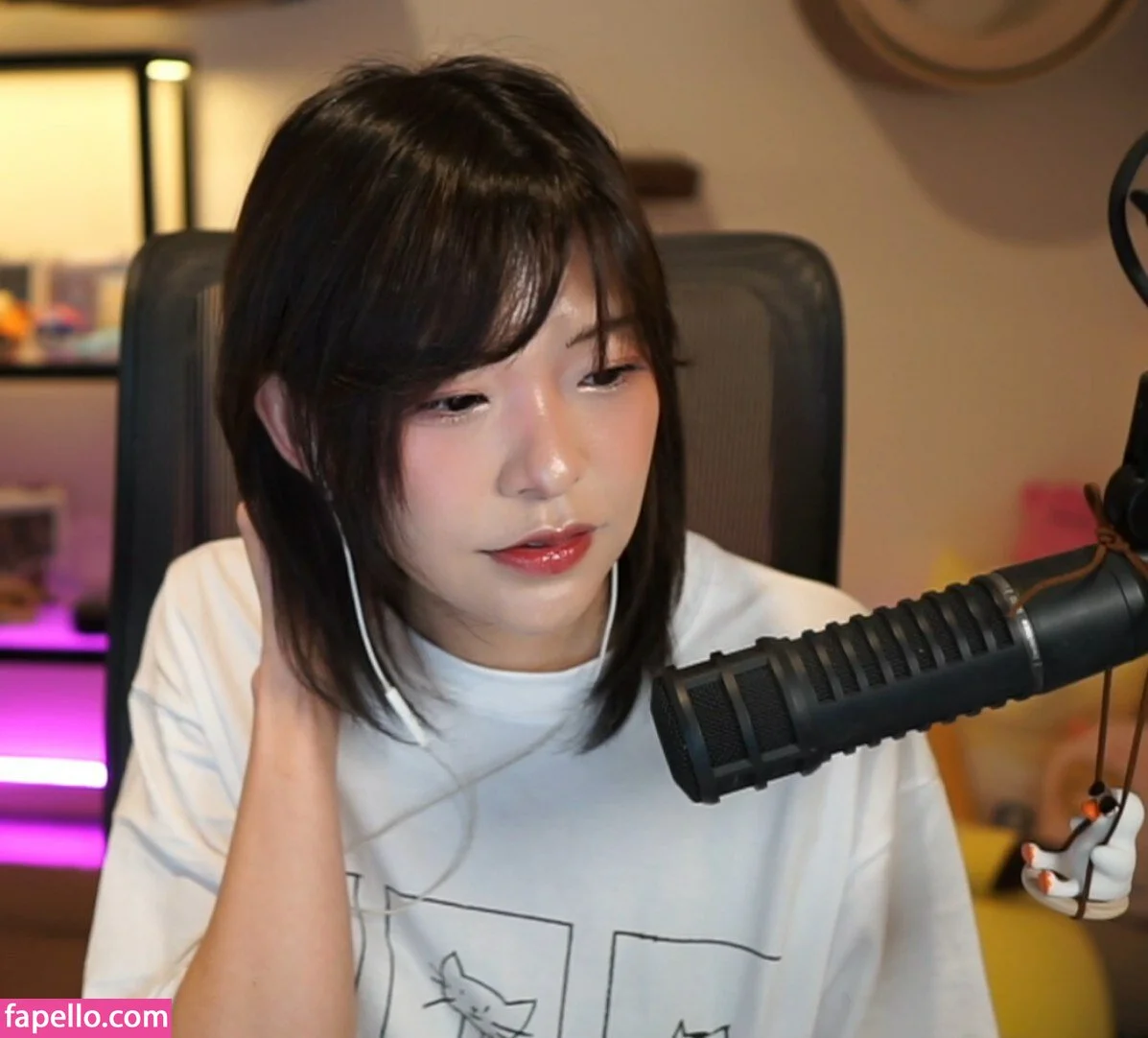 Kkatamina / Miyoung Onlyfans Photo Gallery 