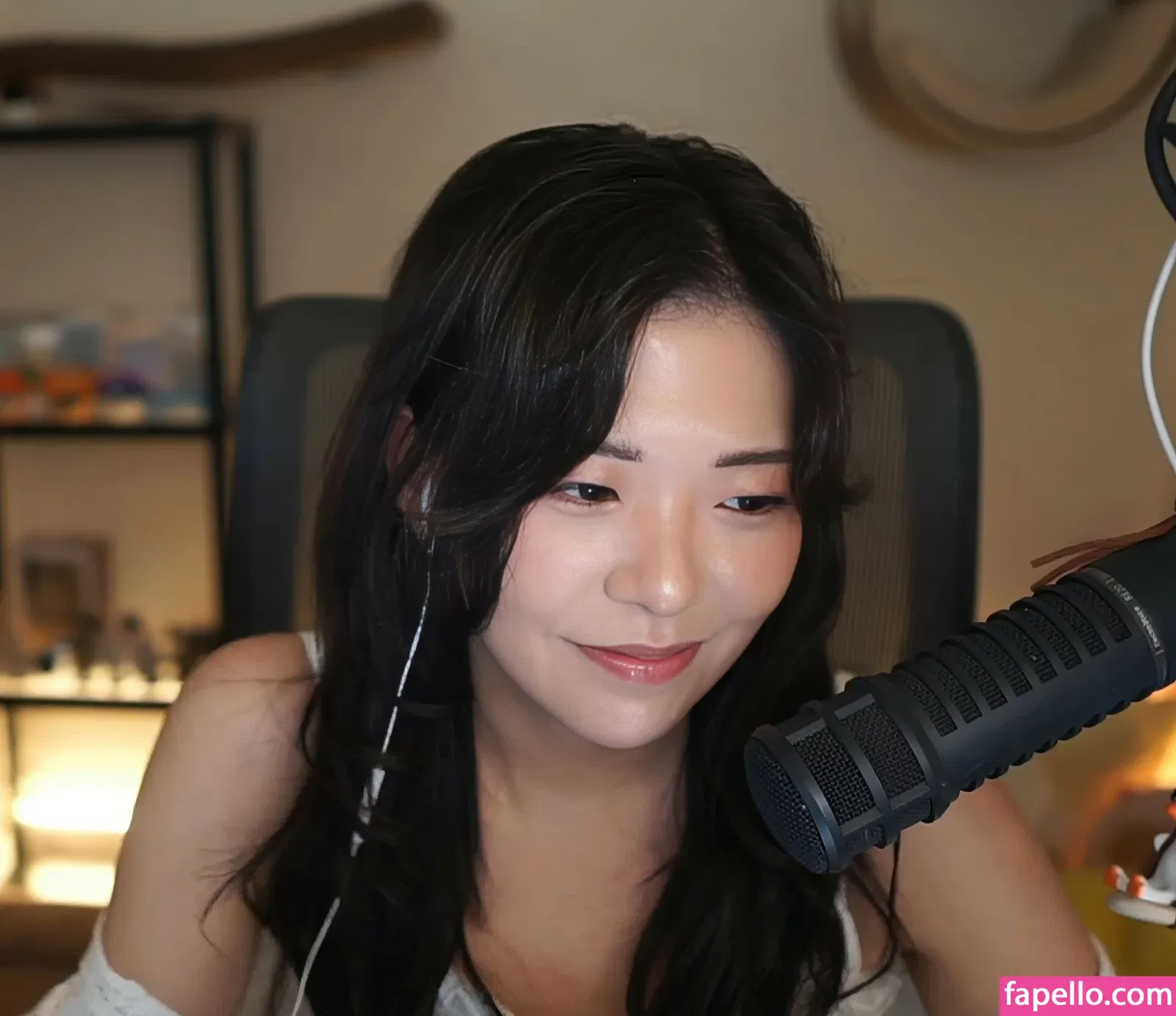 Kkatamina / Miyoung Onlyfans Photo Gallery 