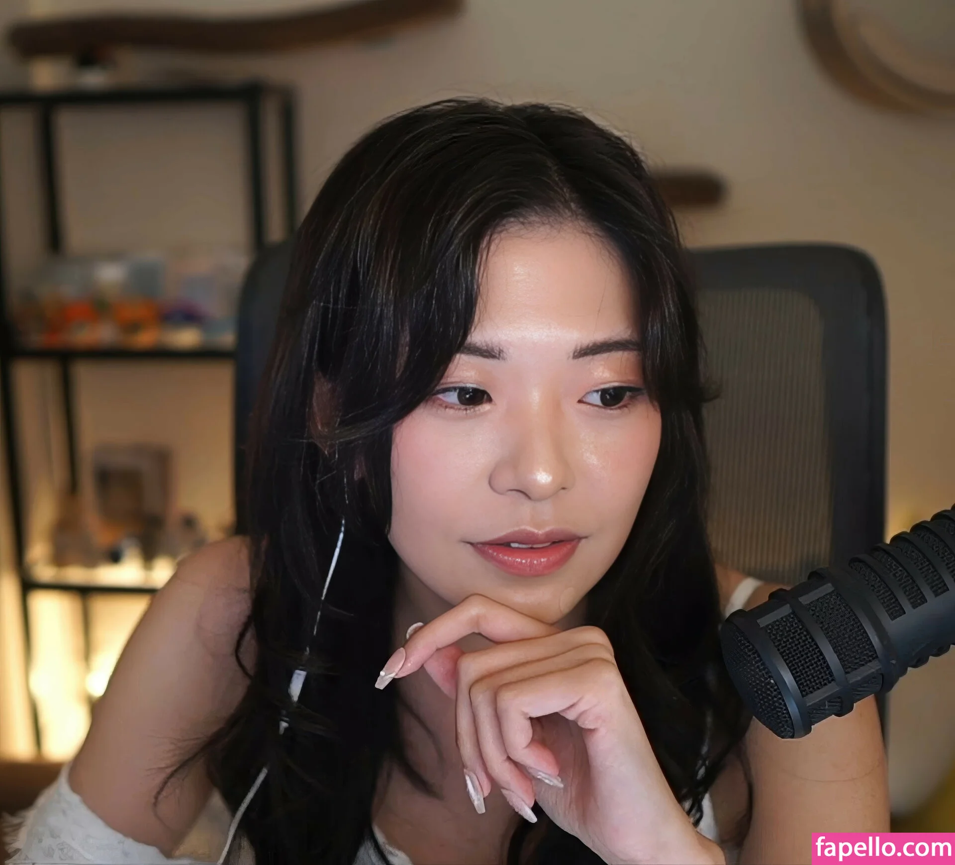 Kkatamina / Miyoung Onlyfans Photo Gallery 