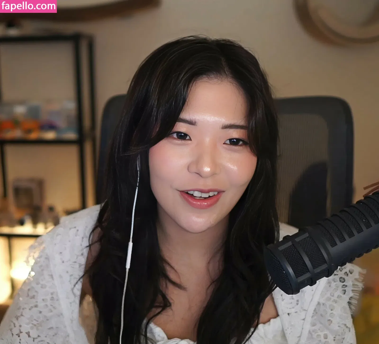 Kkatamina / Miyoung Onlyfans Photo Gallery 